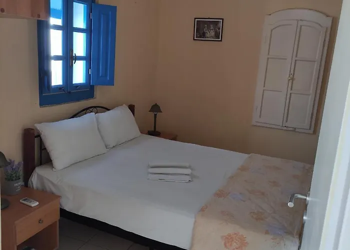 Aegean Sea View House In Traditional Village Megalochori (Santorini)